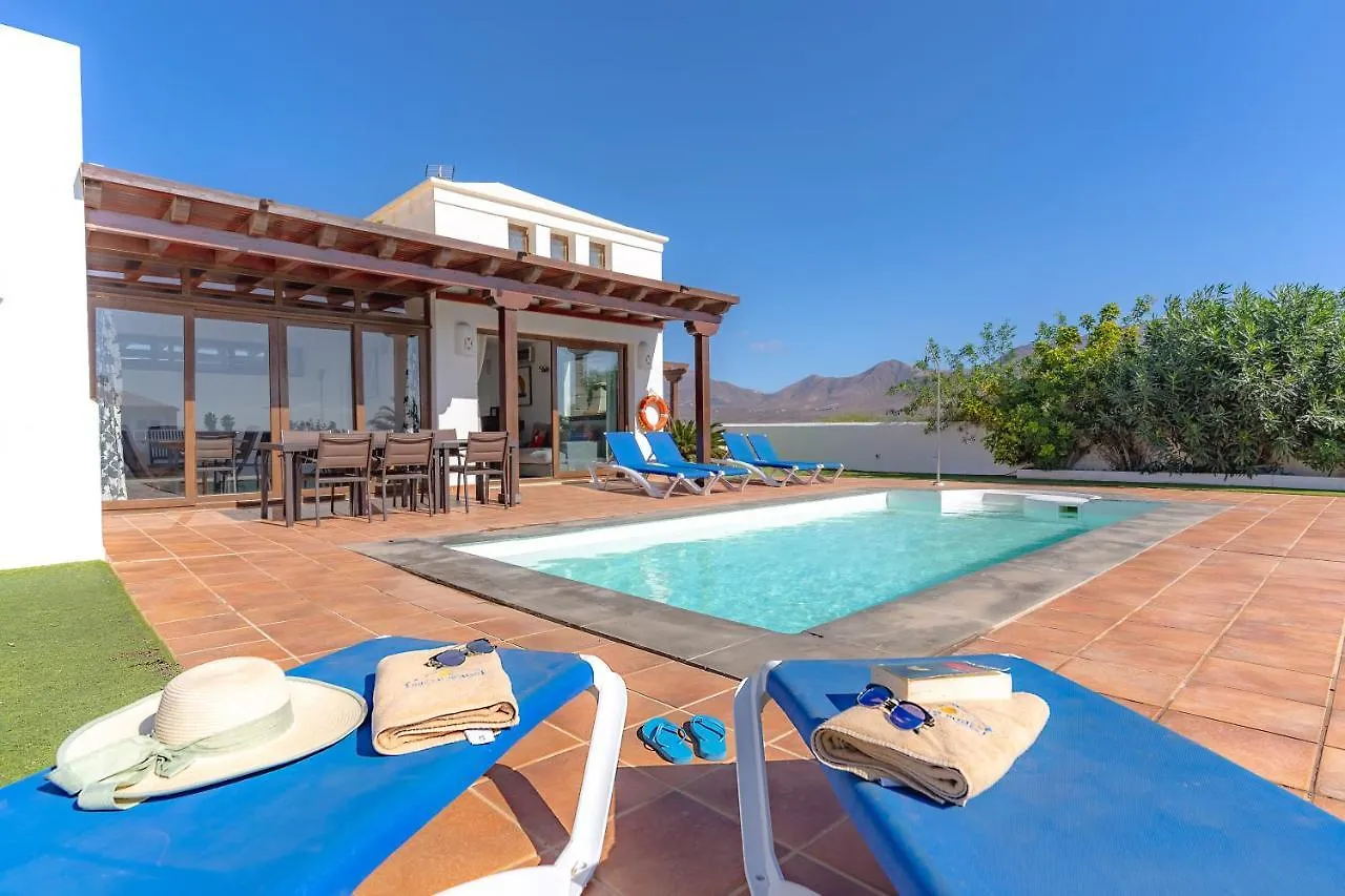 Villa Alba Playa Blanca  0*, Playa Blanca (Lanzarote)